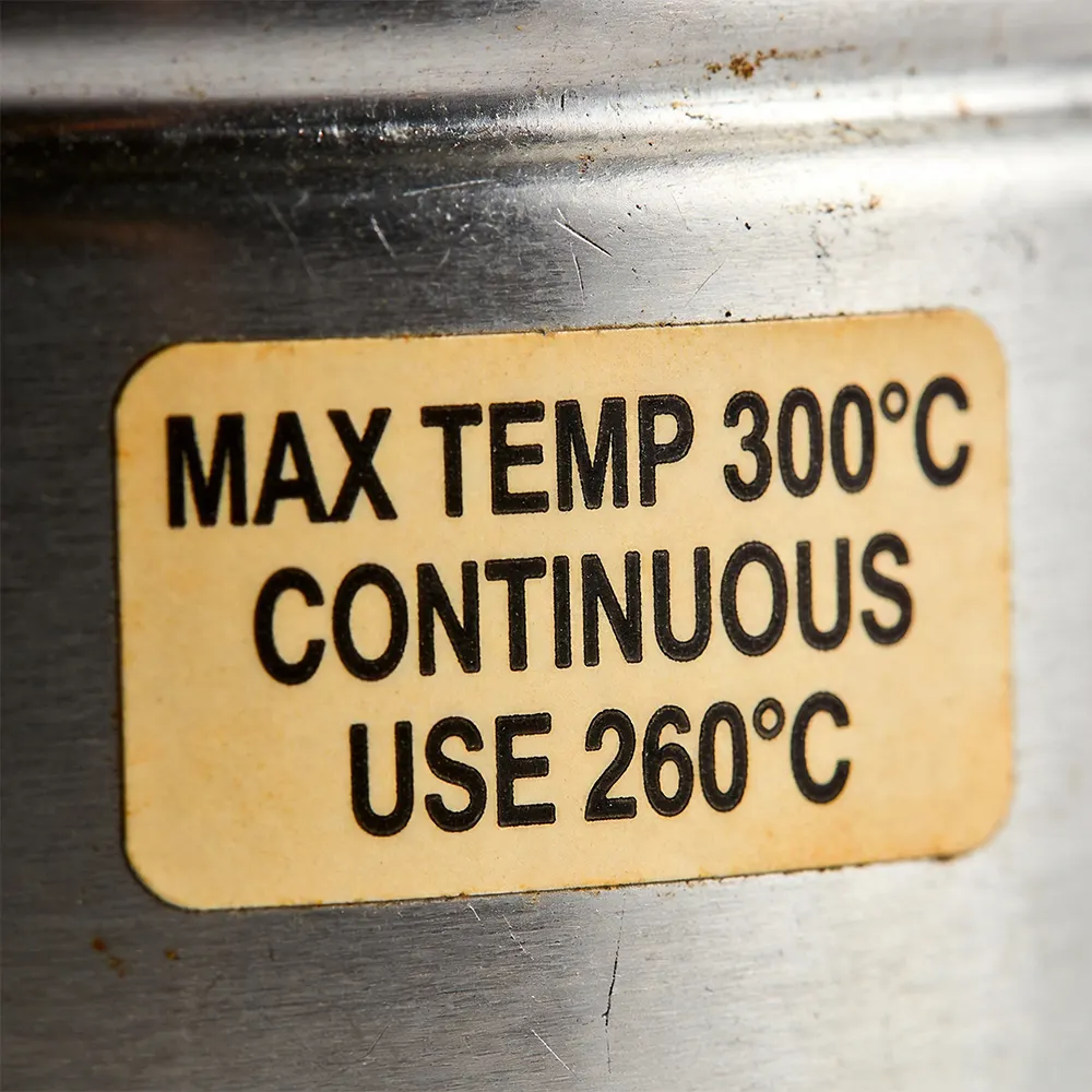 Etiquetas de equipos resistentes al calor